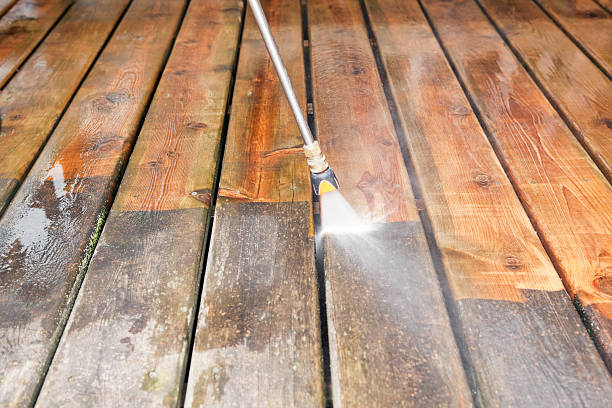 Best Deck Pressure Washing  in St Paul, VA